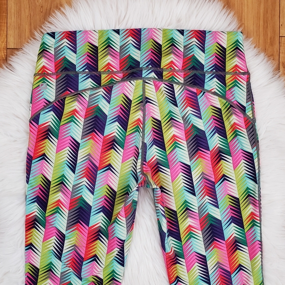 Fabletics Lima Capri High Intensity Leggings - Picture 9 of 15
